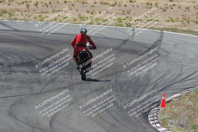 media/Apr-20-2025-AHRMA (Sun) [[393a79c373]]/Race/Group 3/Turn 4b/